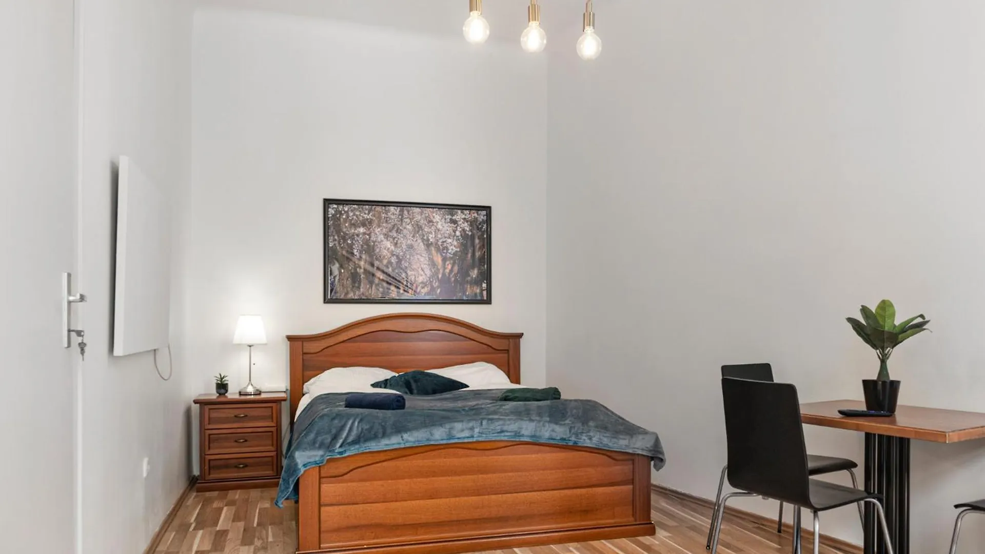 Apartment Modern 1Br Apt Tv & Wifi, Well Connected Vienna Austria